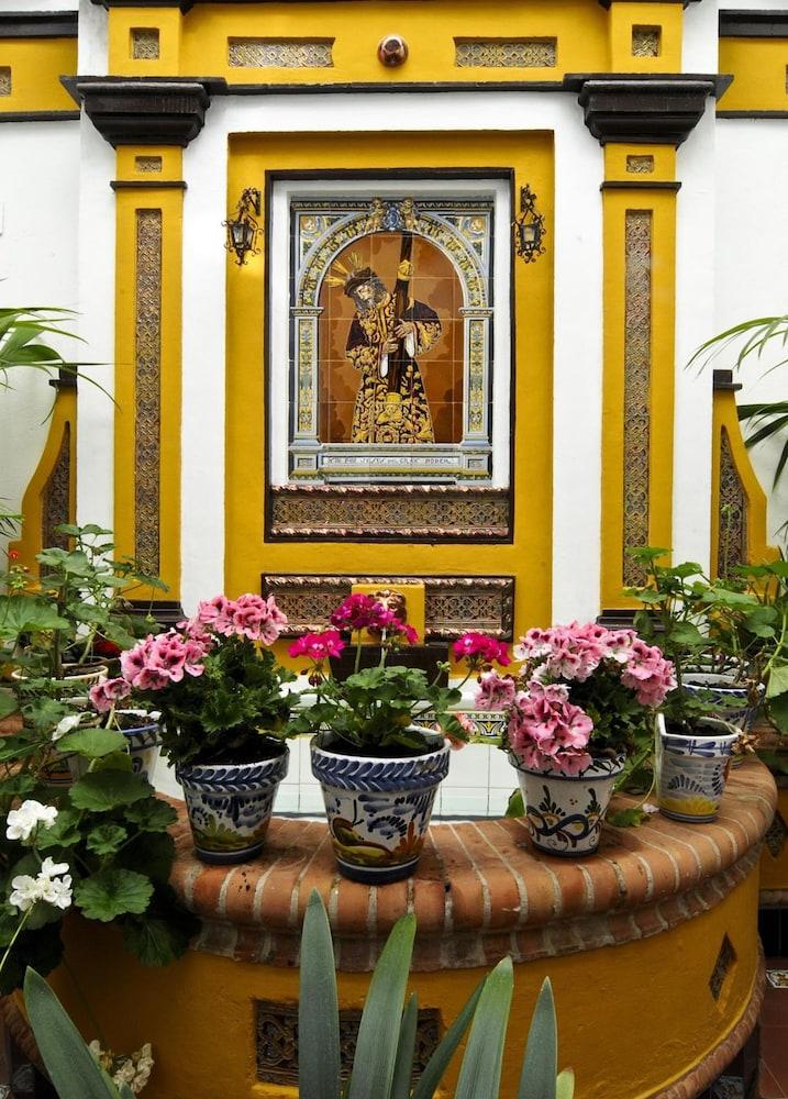 Casa Palacio Don Pedro Sevilla Eksteriør bilde